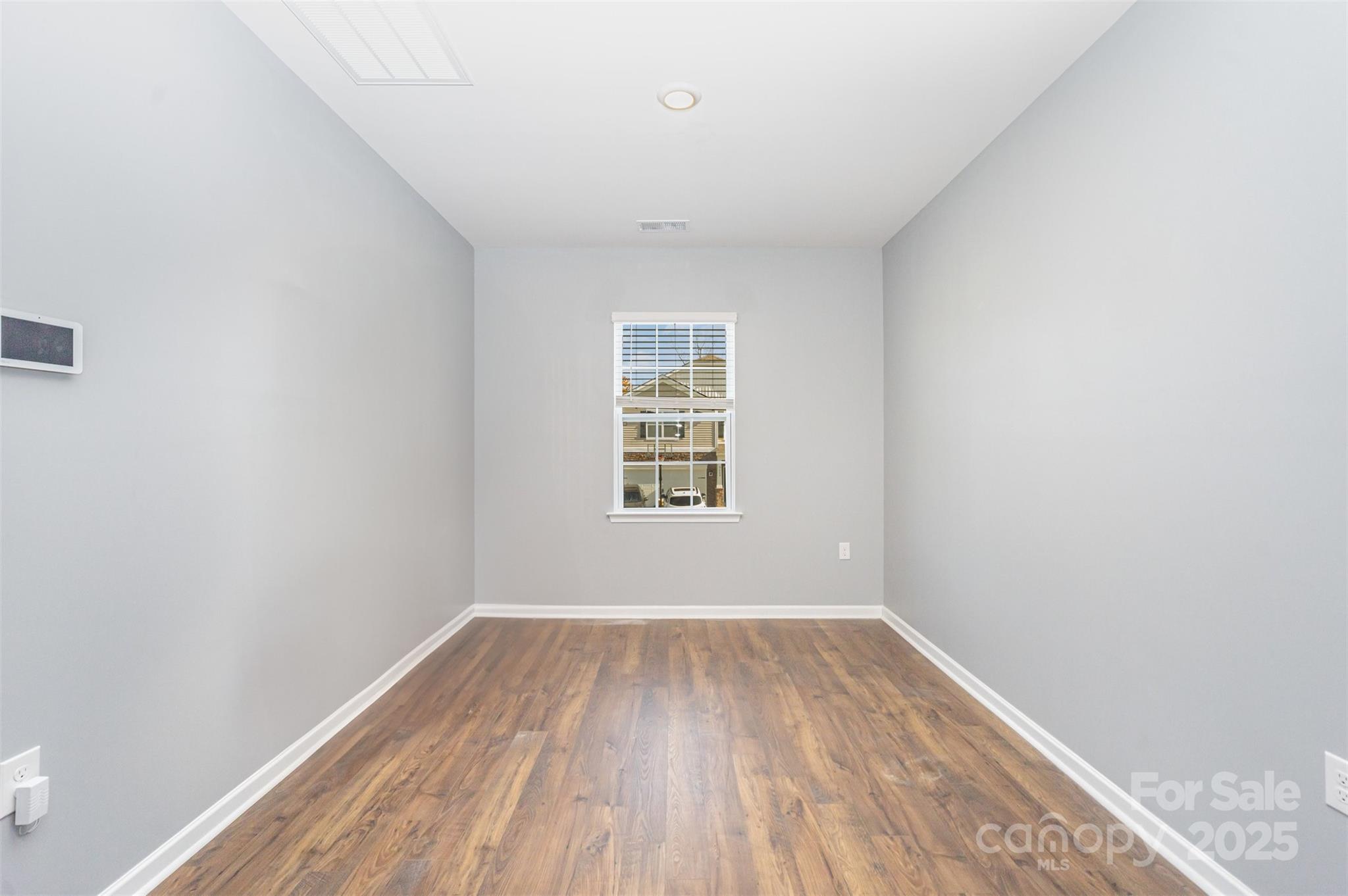 6020 Fort Bend Drive