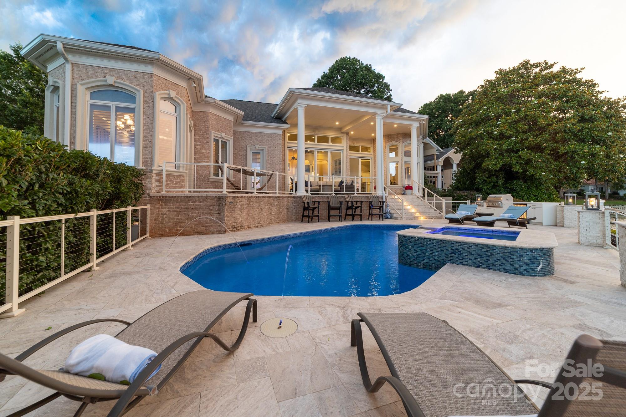 Governors Island - Residential