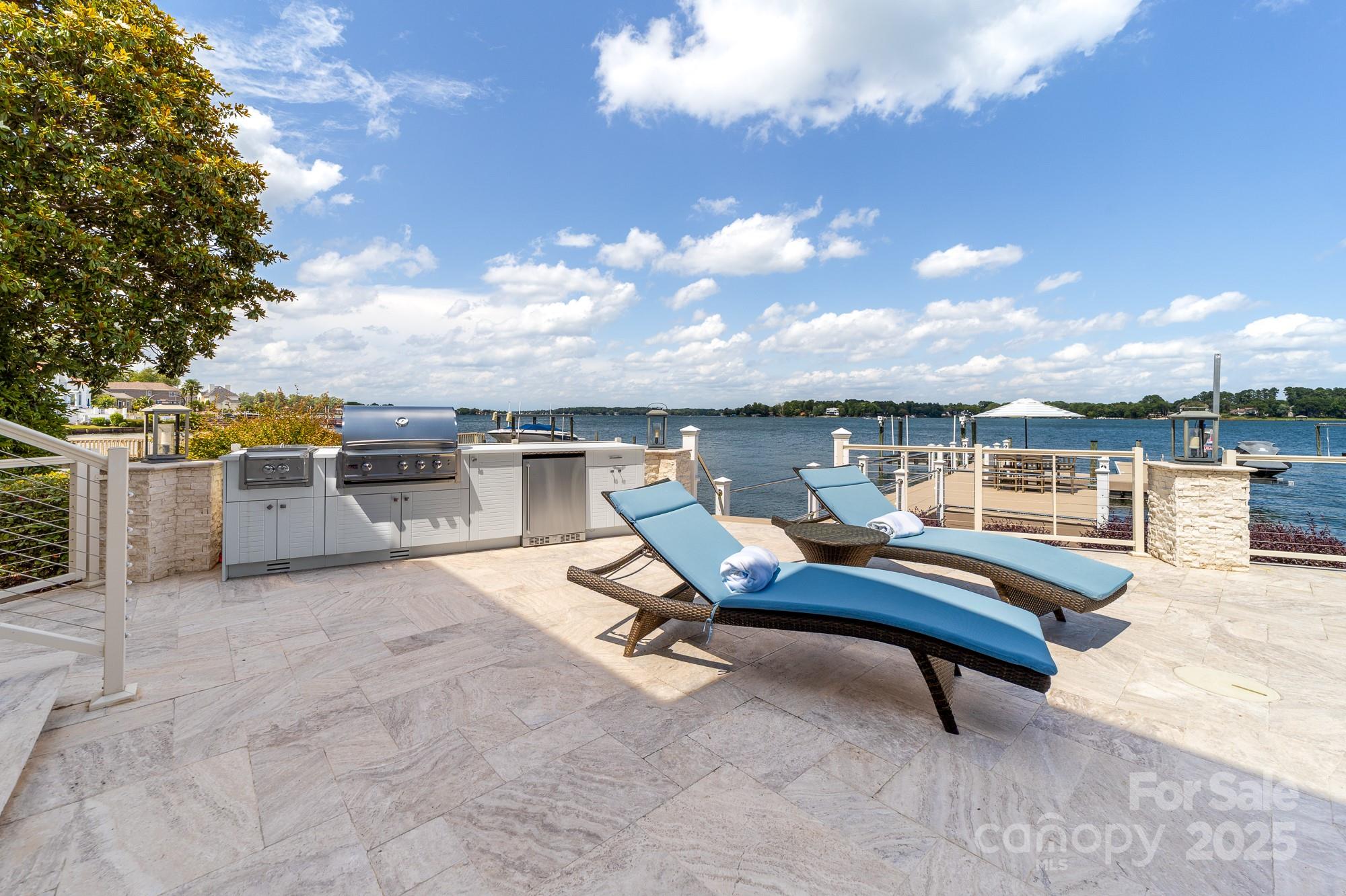 Governors Island - Residential