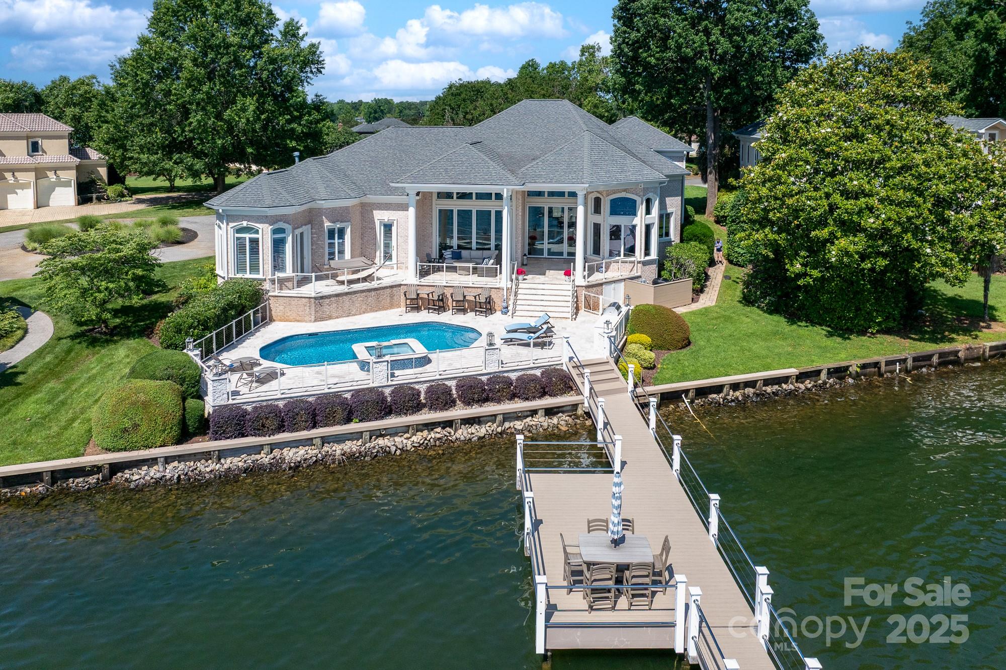 Governors Island - Residential