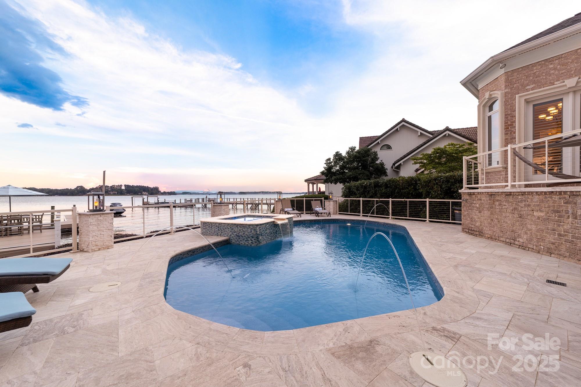 Governors Island - Residential