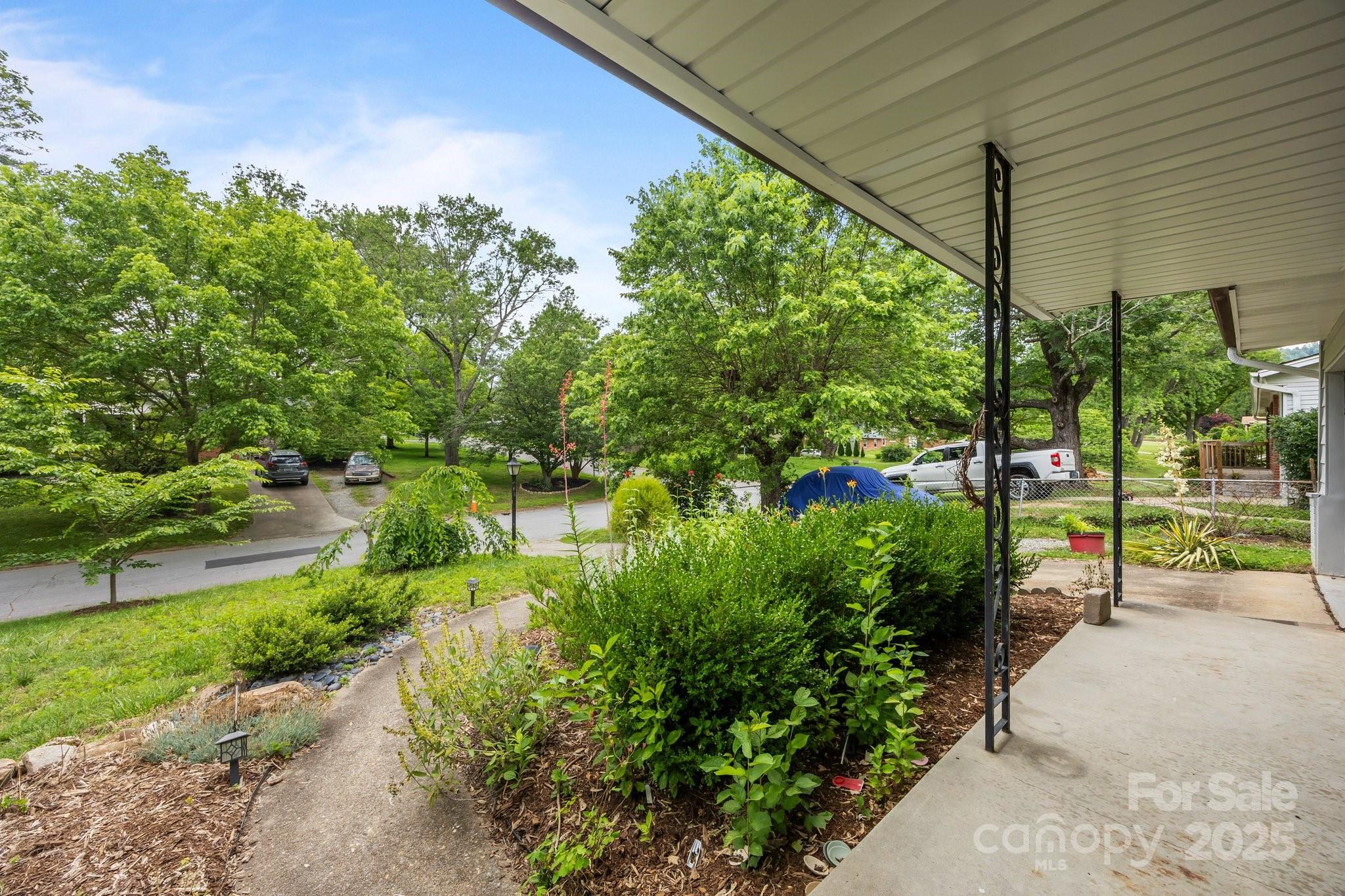 20 Summit Drive