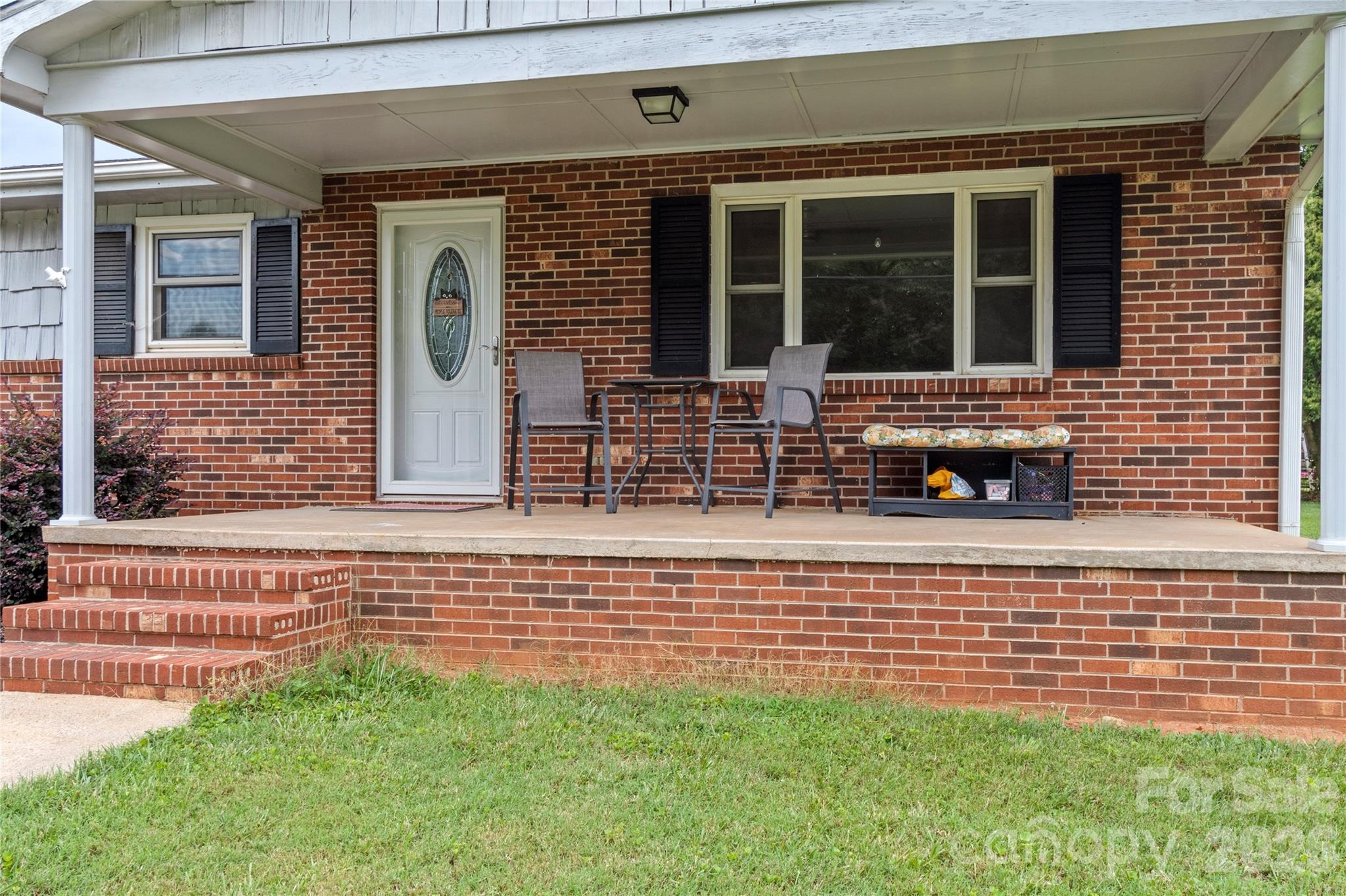 131 River Road