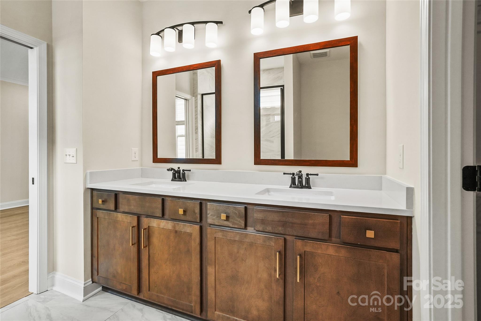 Carolina Riverside - Residential