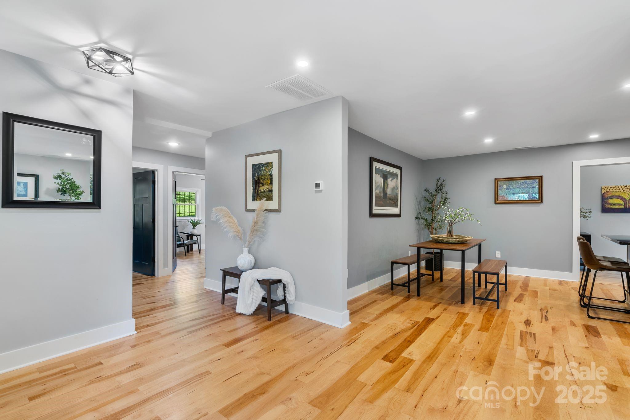 11 Upland Road