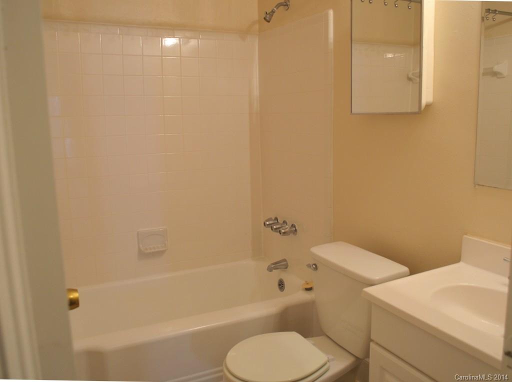 Villa Heights - Residential Income