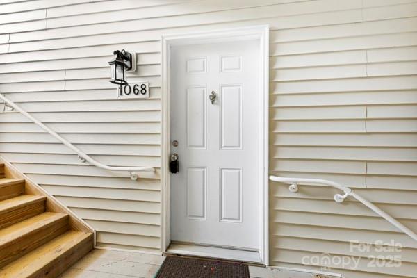 1068 Plaza Walk Drive