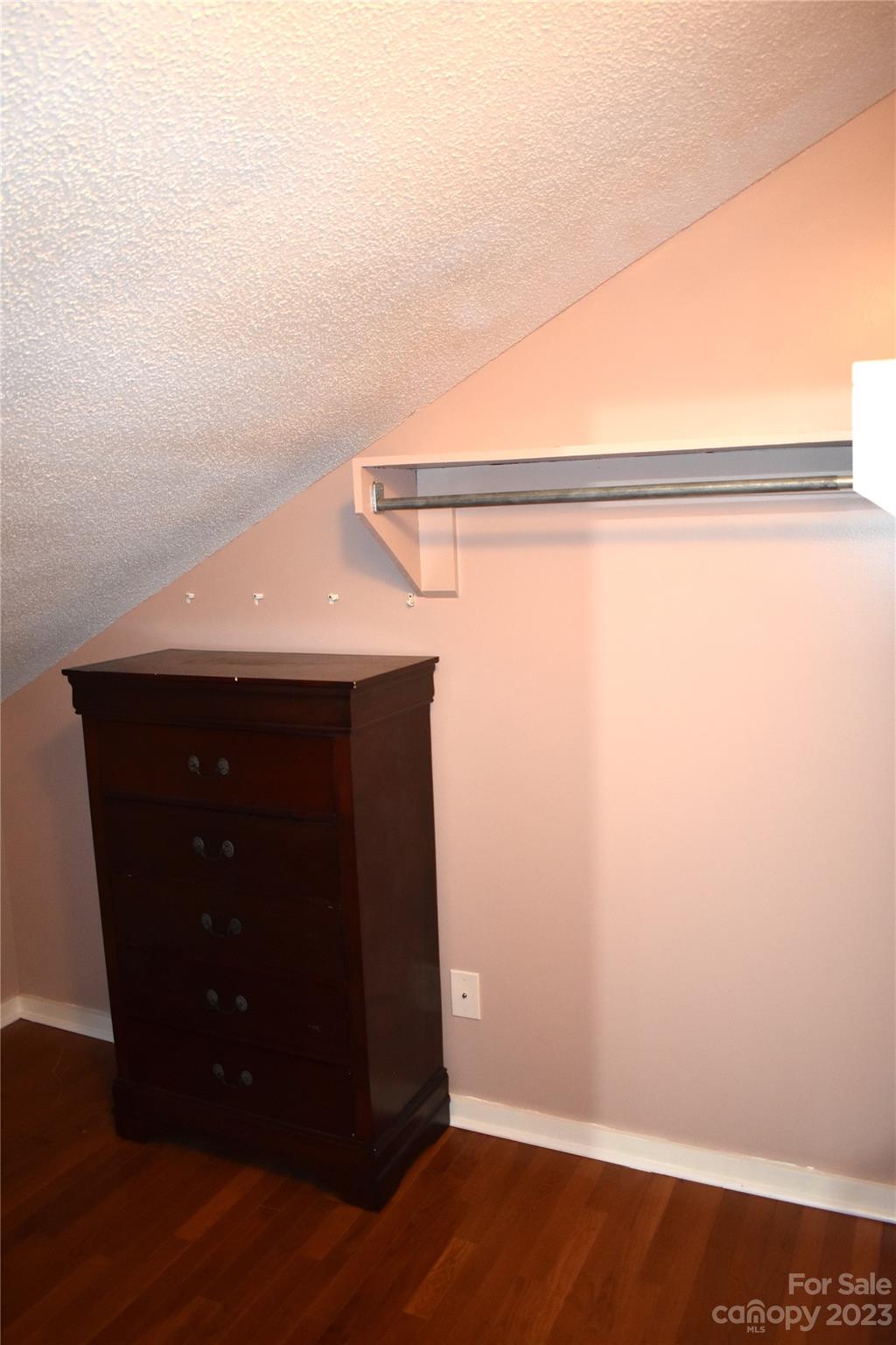 Willow Run - Residential