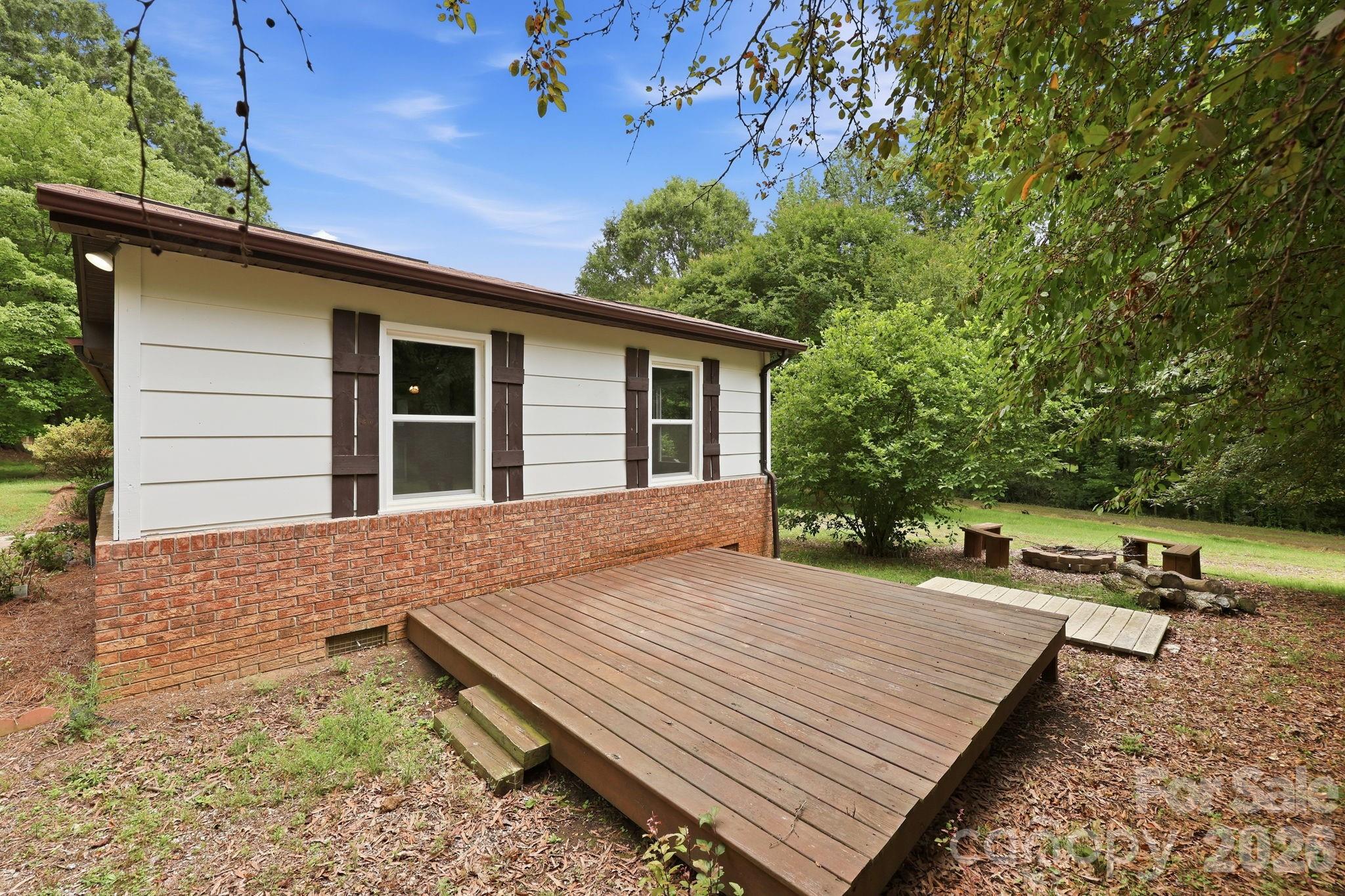 517 & 513 Cox Road
