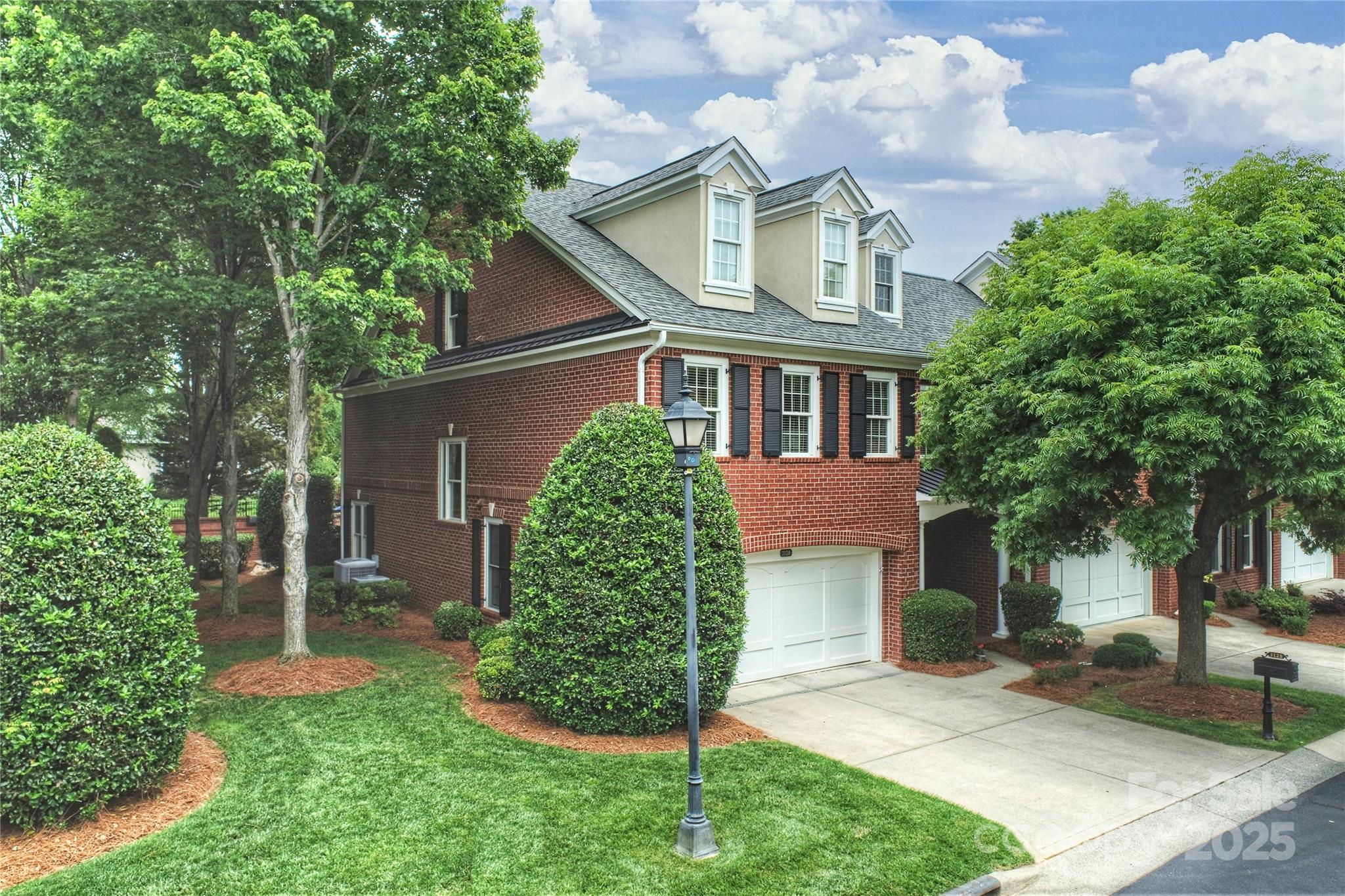 The Magnolias - Residential