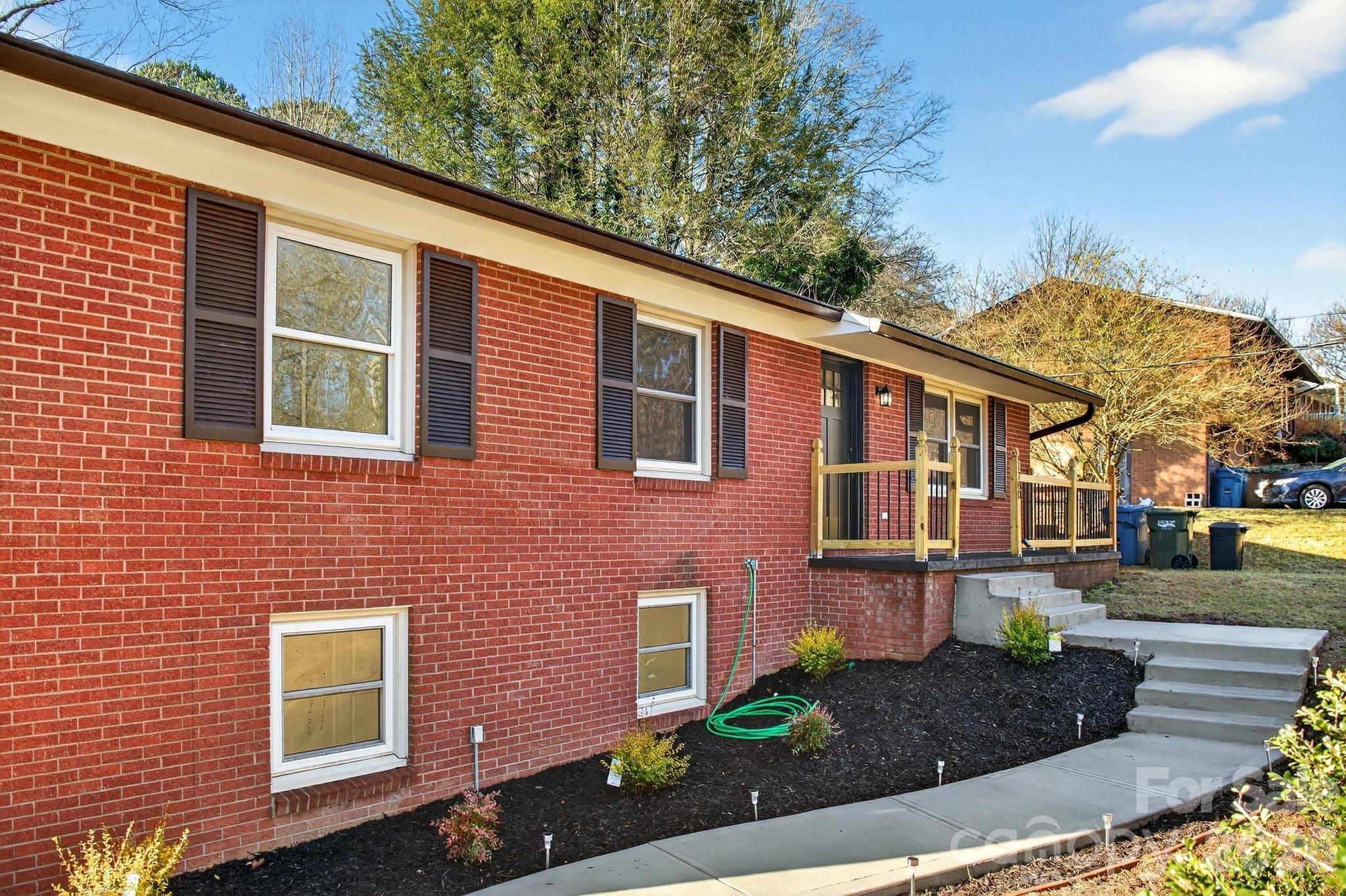 1780 NE 23rd Avenue Lane NE