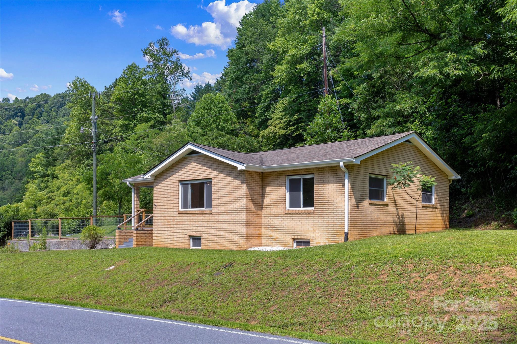 2396 Hwy 9 Highway