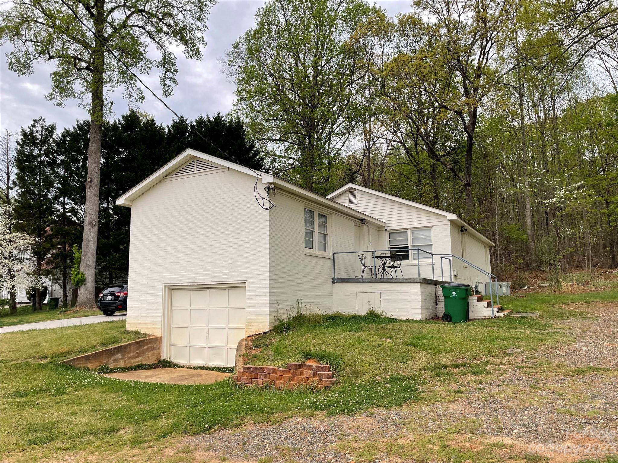 Hickory Grove - Residential