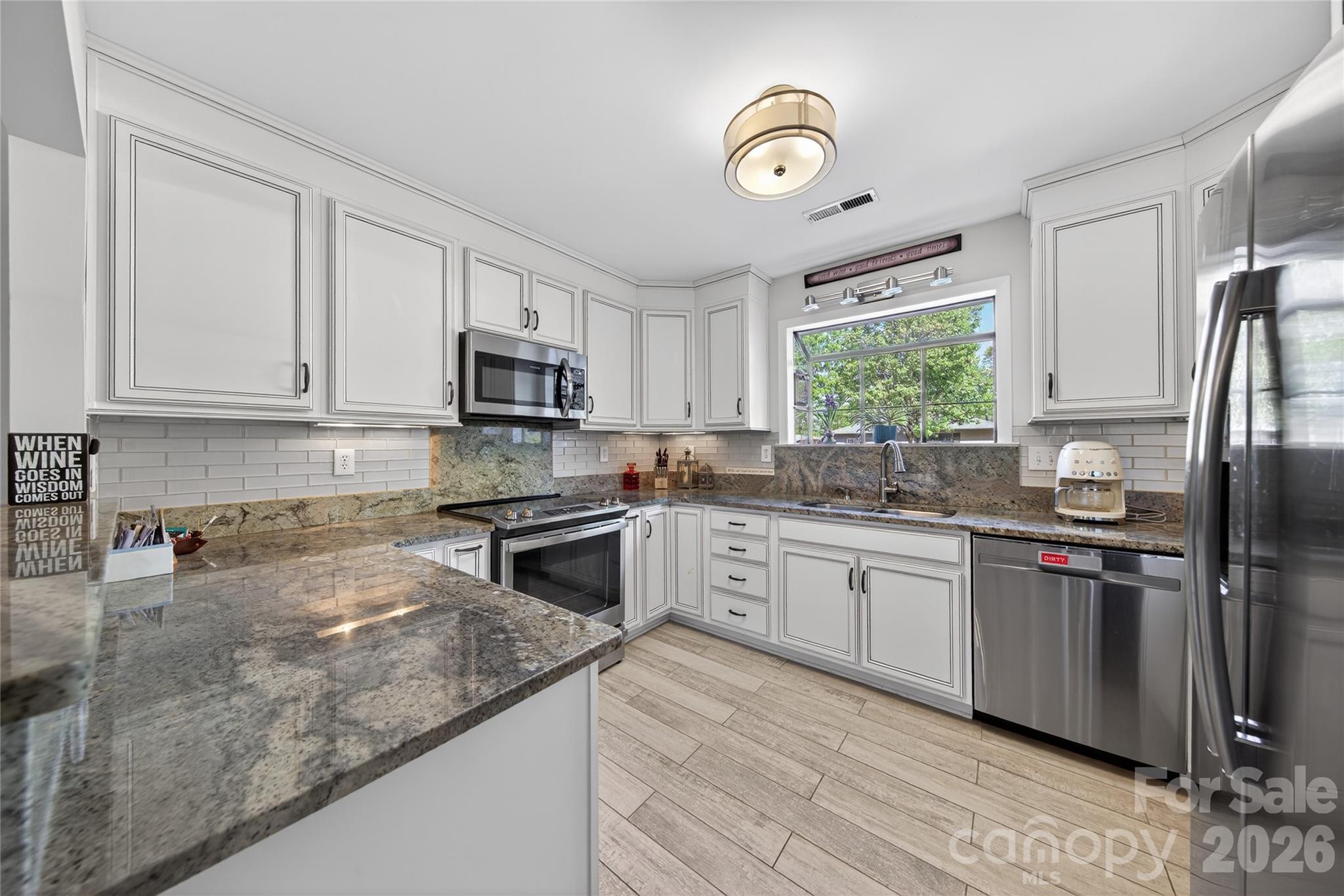 Lakes At Raintree - Residential