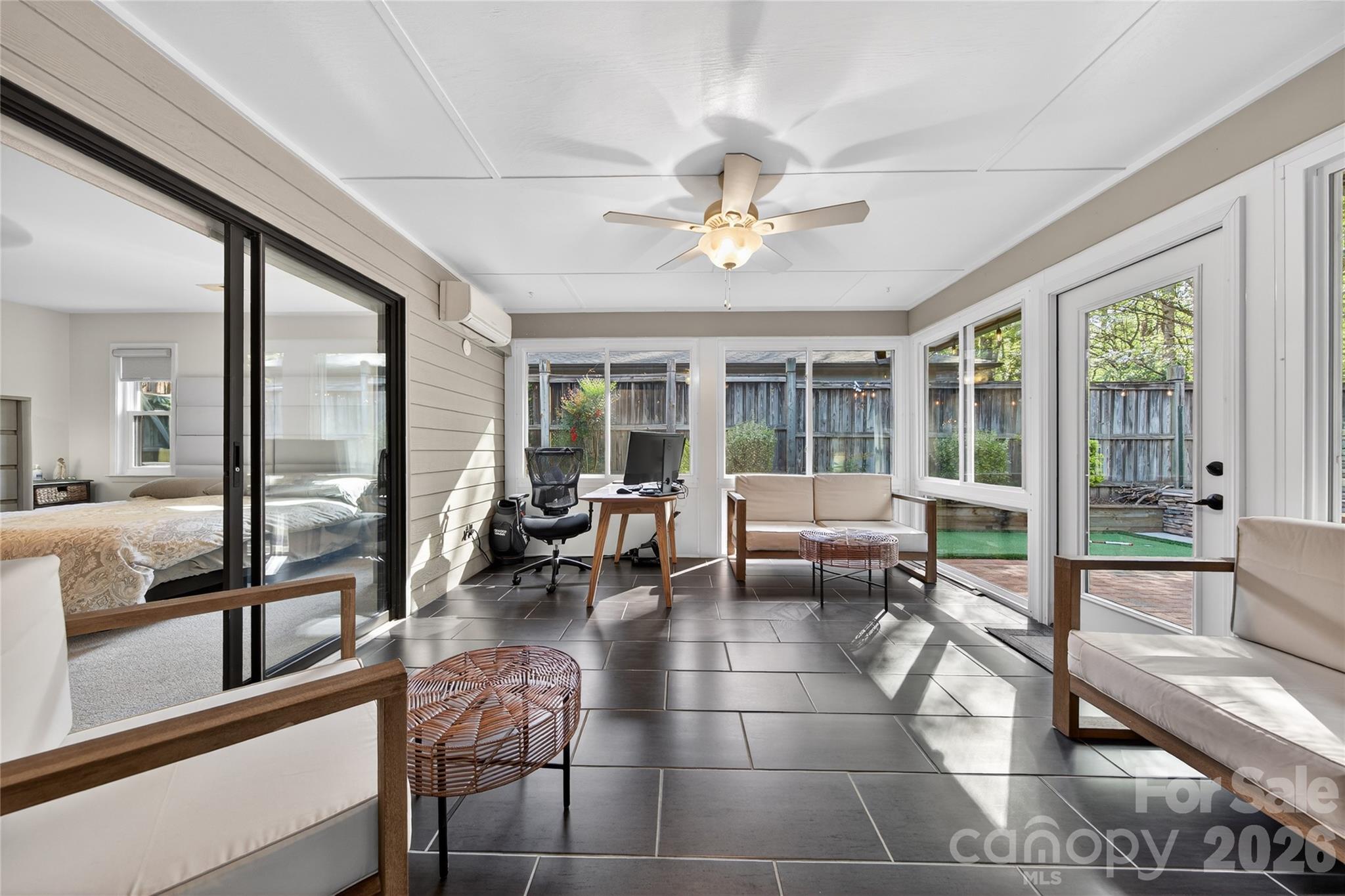 Lakes At Raintree - Residential