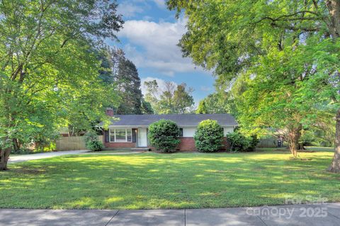 3951 Whitehall Drive Charlotte NC 28208