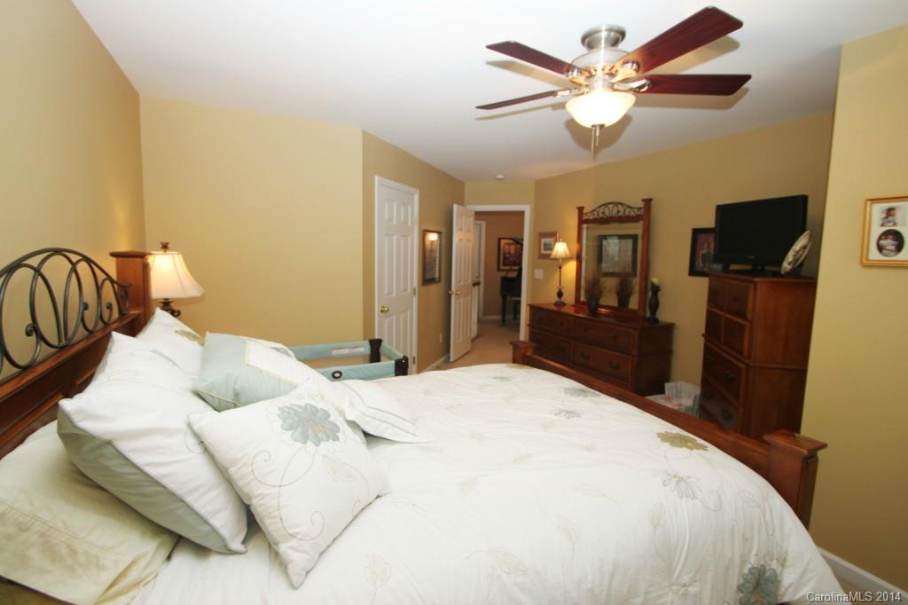 Glen Laurel - Residential