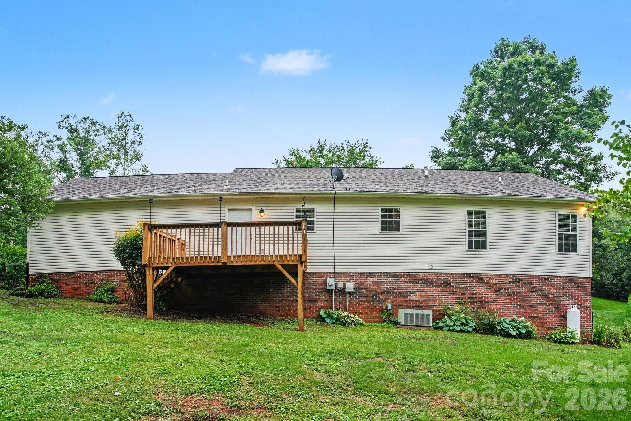 2466 Wilderness Lane
