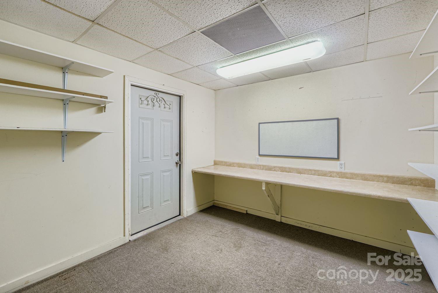 Queens Cove - Residential