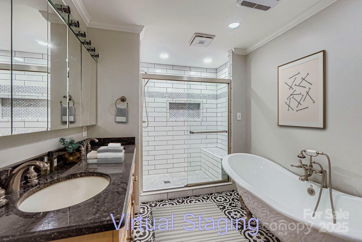 Queens Cove - Residential