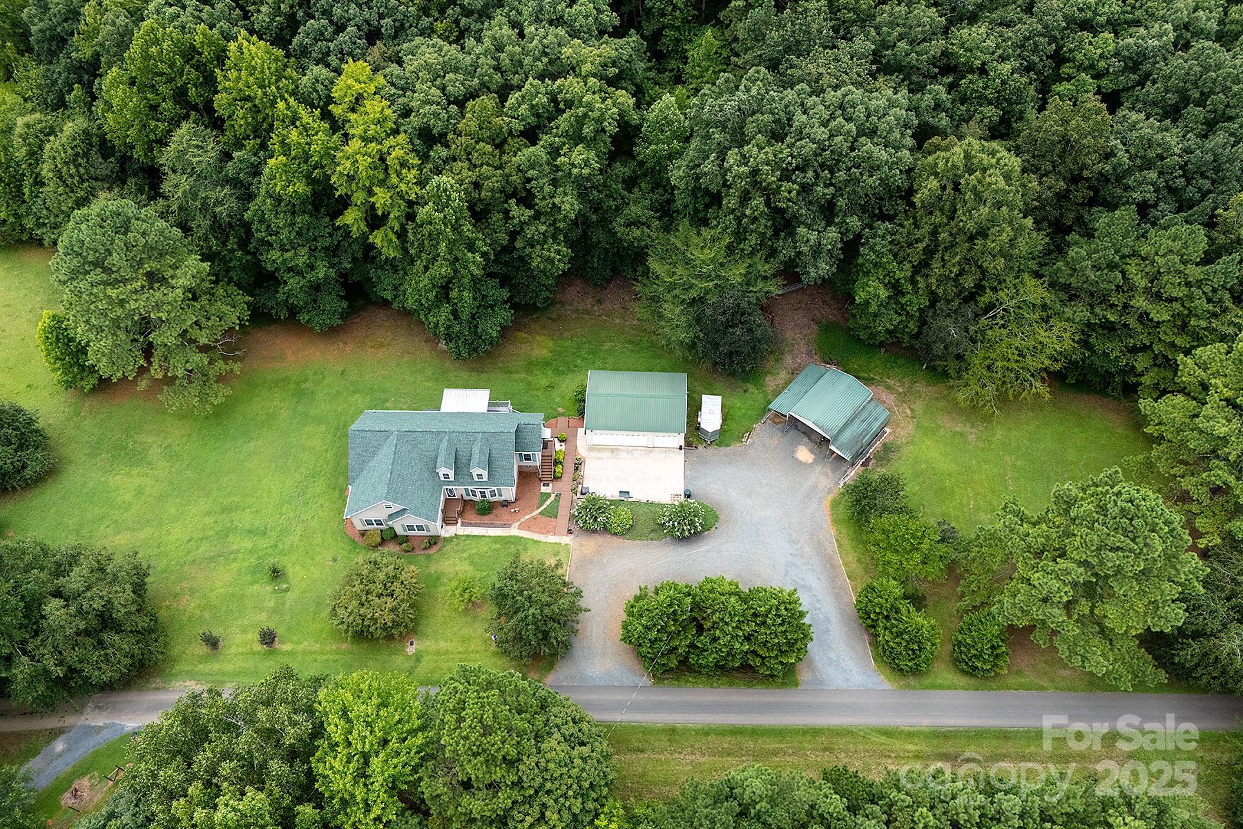 366 Lakehurst Farm Road