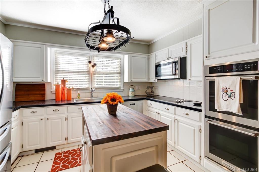 Camelot Woods - Residential