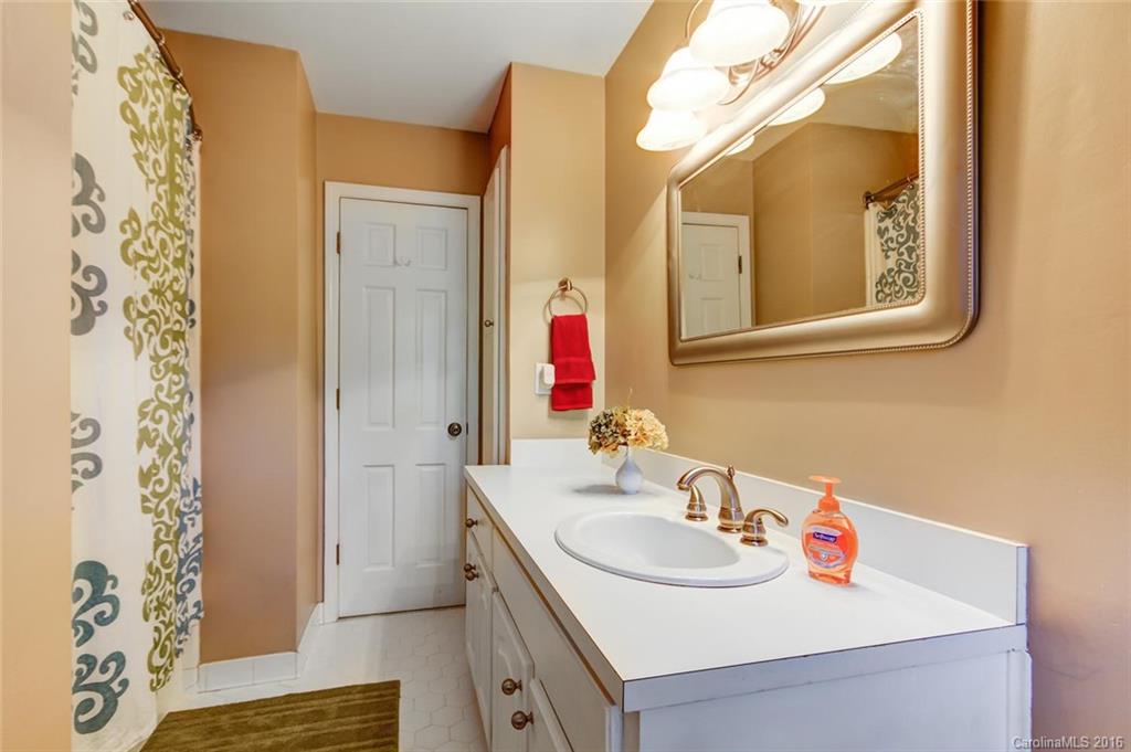 Camelot Woods - Residential