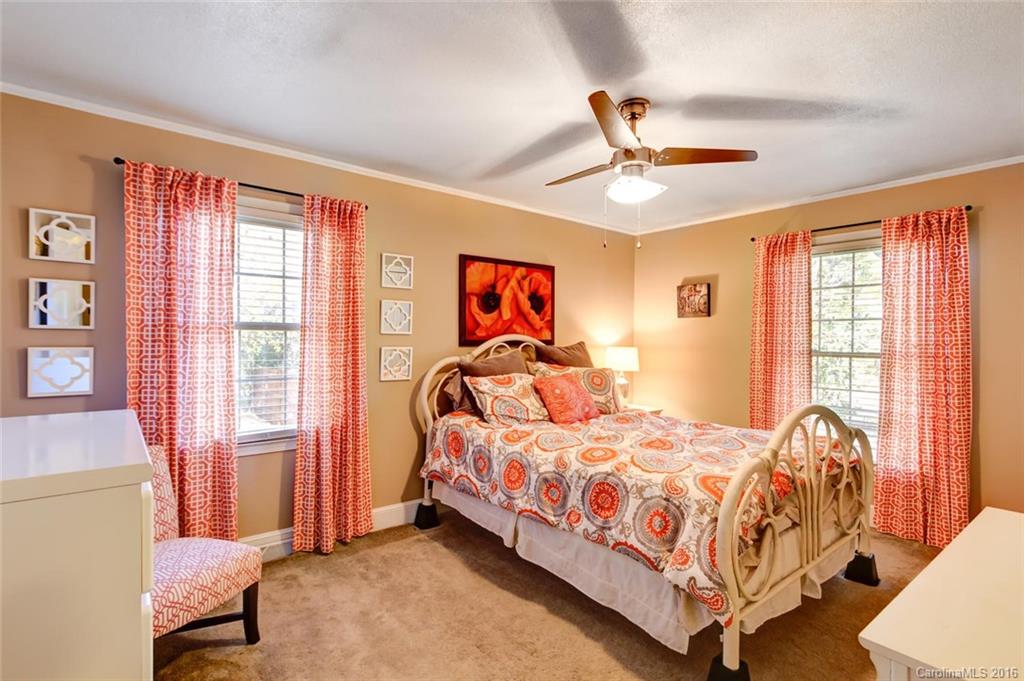 Camelot Woods - Residential