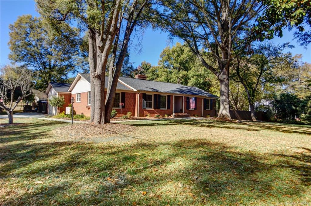 Camelot Woods - Residential