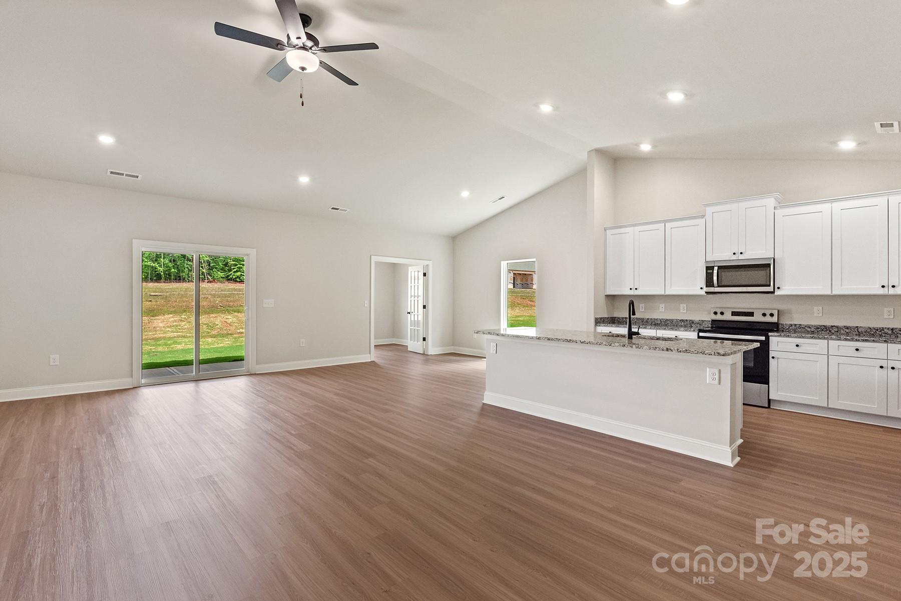 5602 Skinny Drive