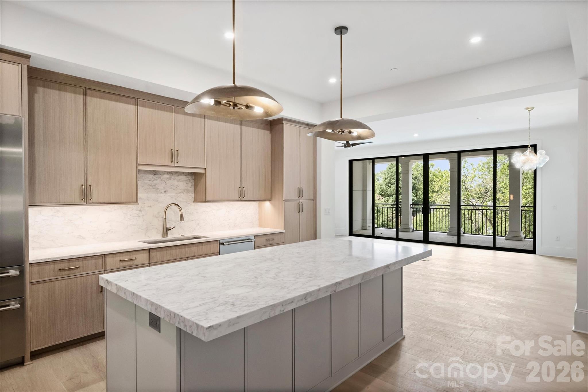 409 Queens Road 301