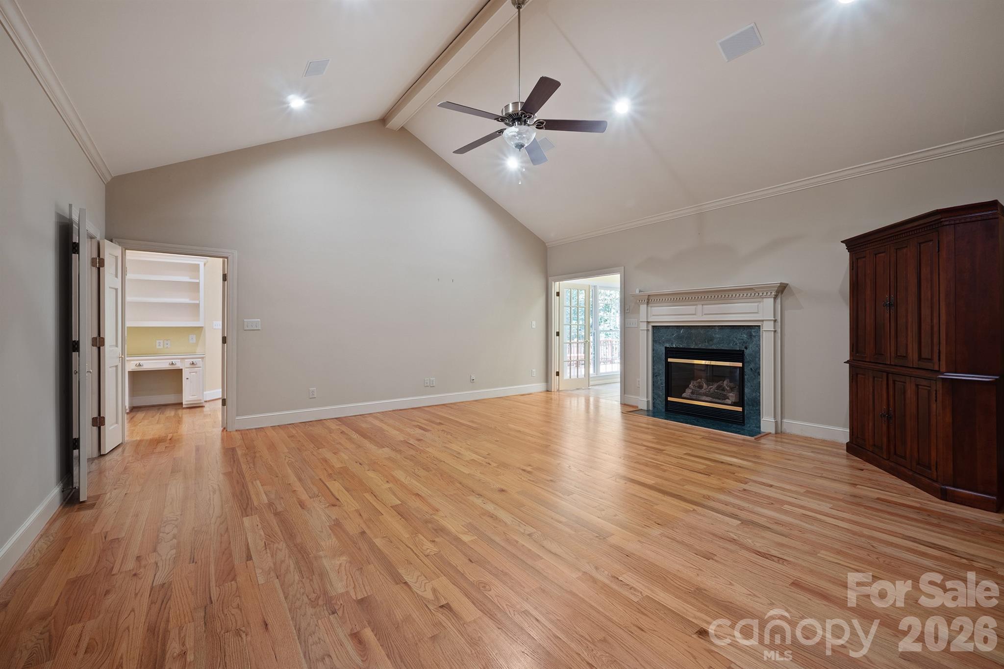 Glenn Ridge - Residential