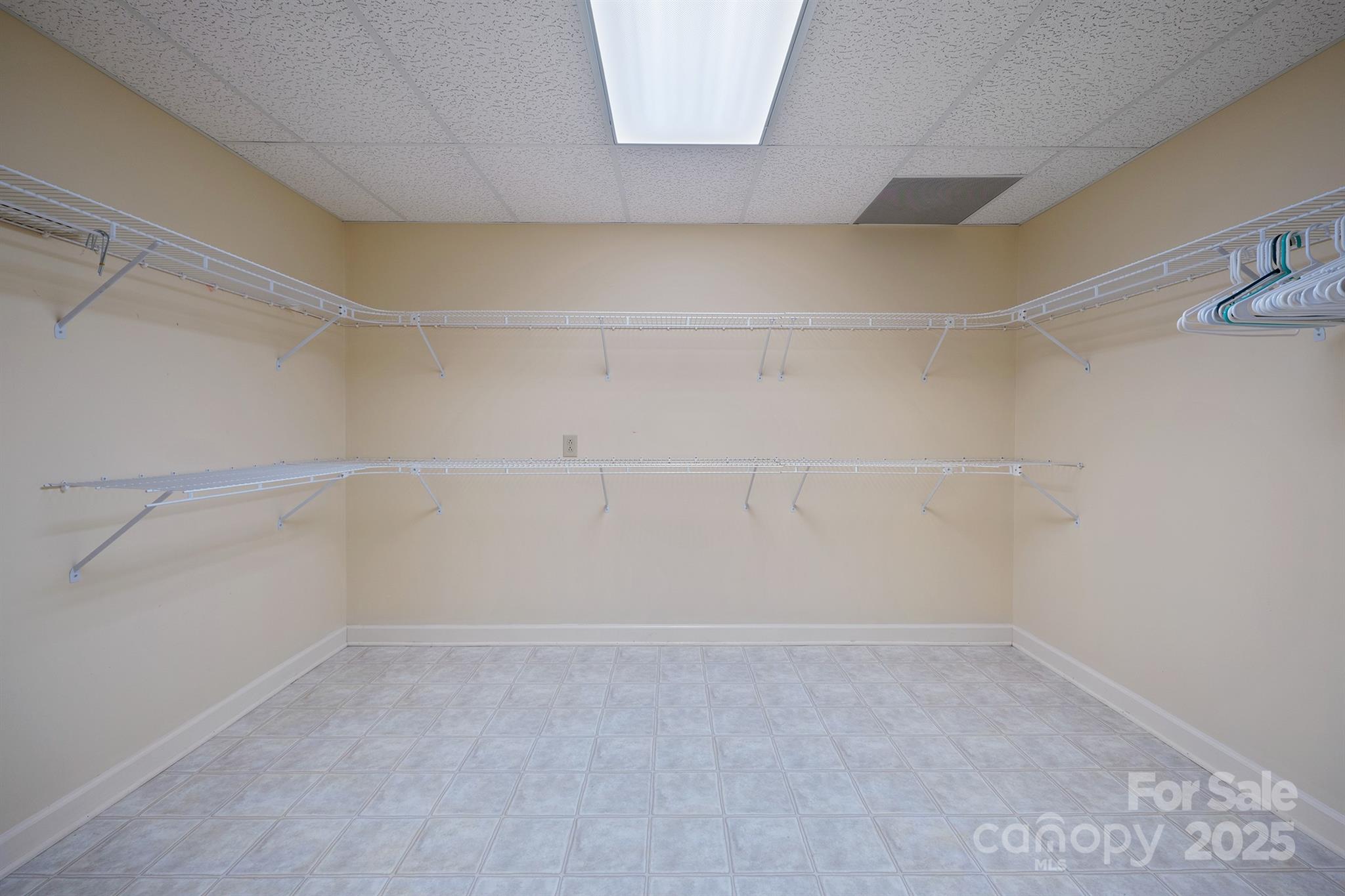 Glenn Ridge - Residential