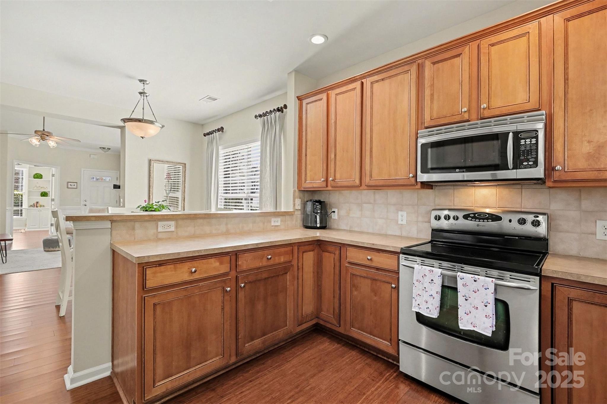 Ridge Pointe - Residential