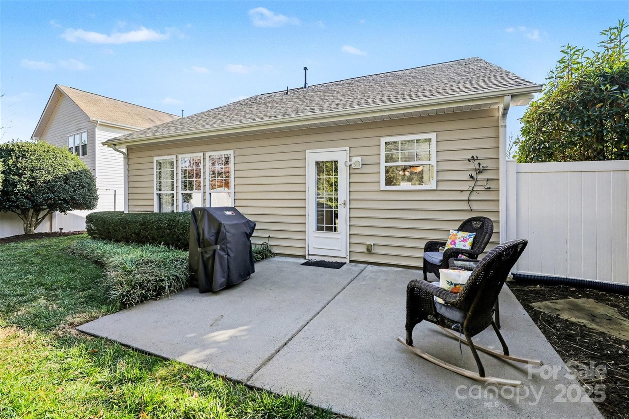 Ridge Pointe - Residential