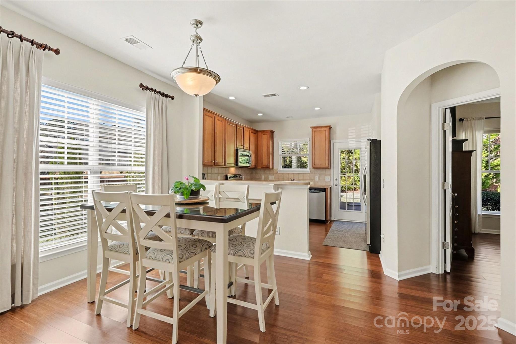 Ridge Pointe - Residential