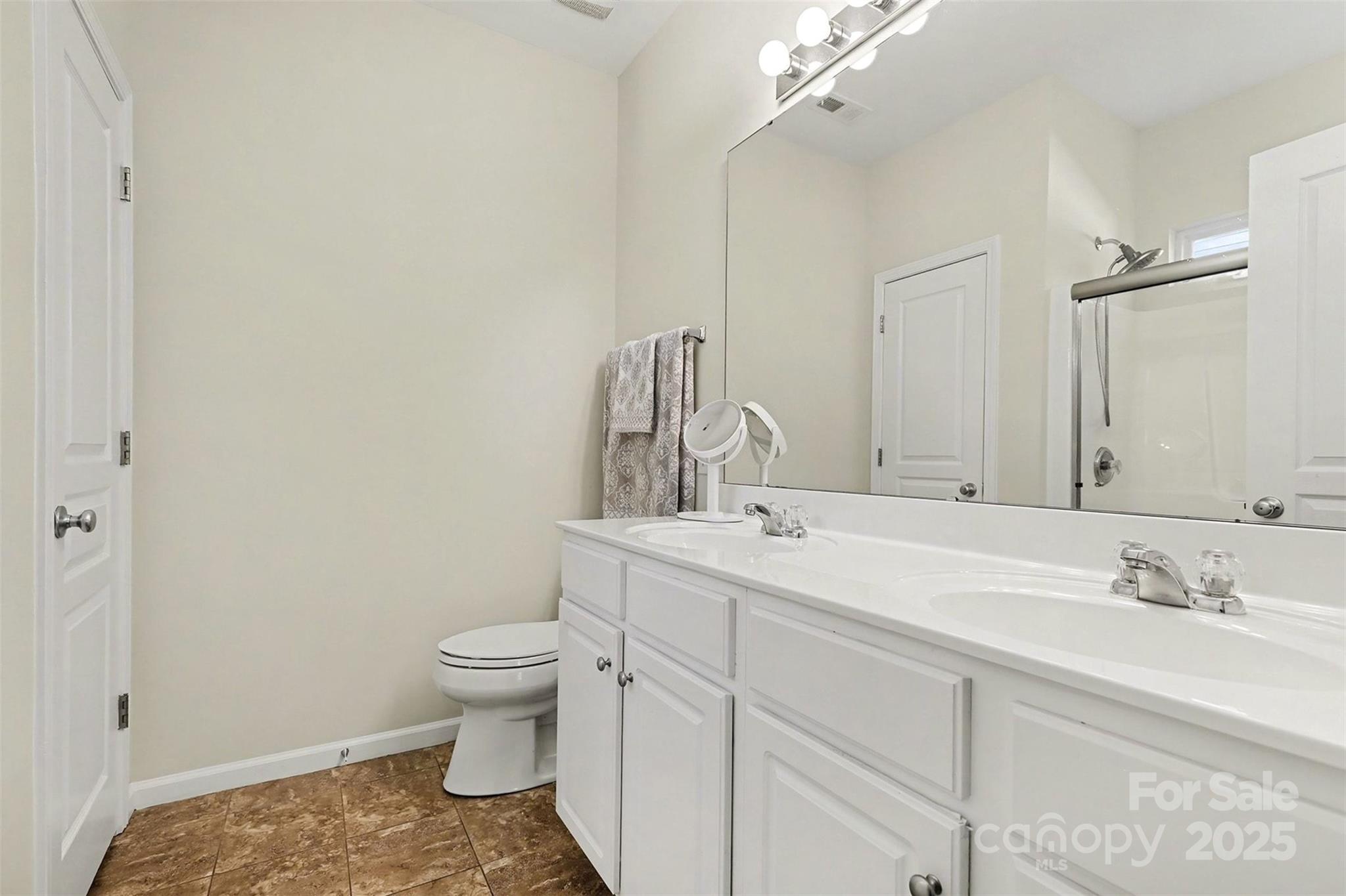 Ridge Pointe - Residential