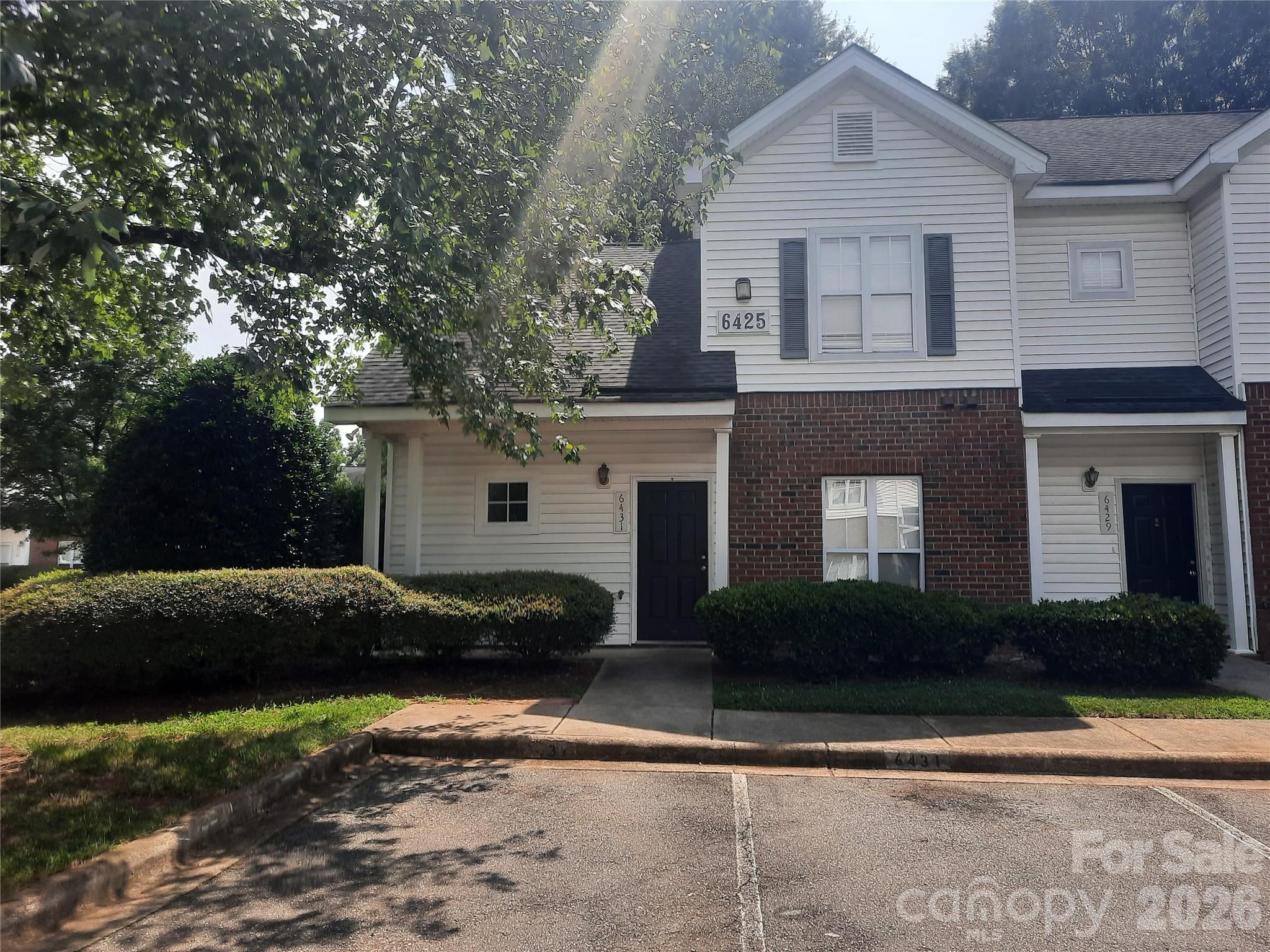 6431 Mallard View Lane