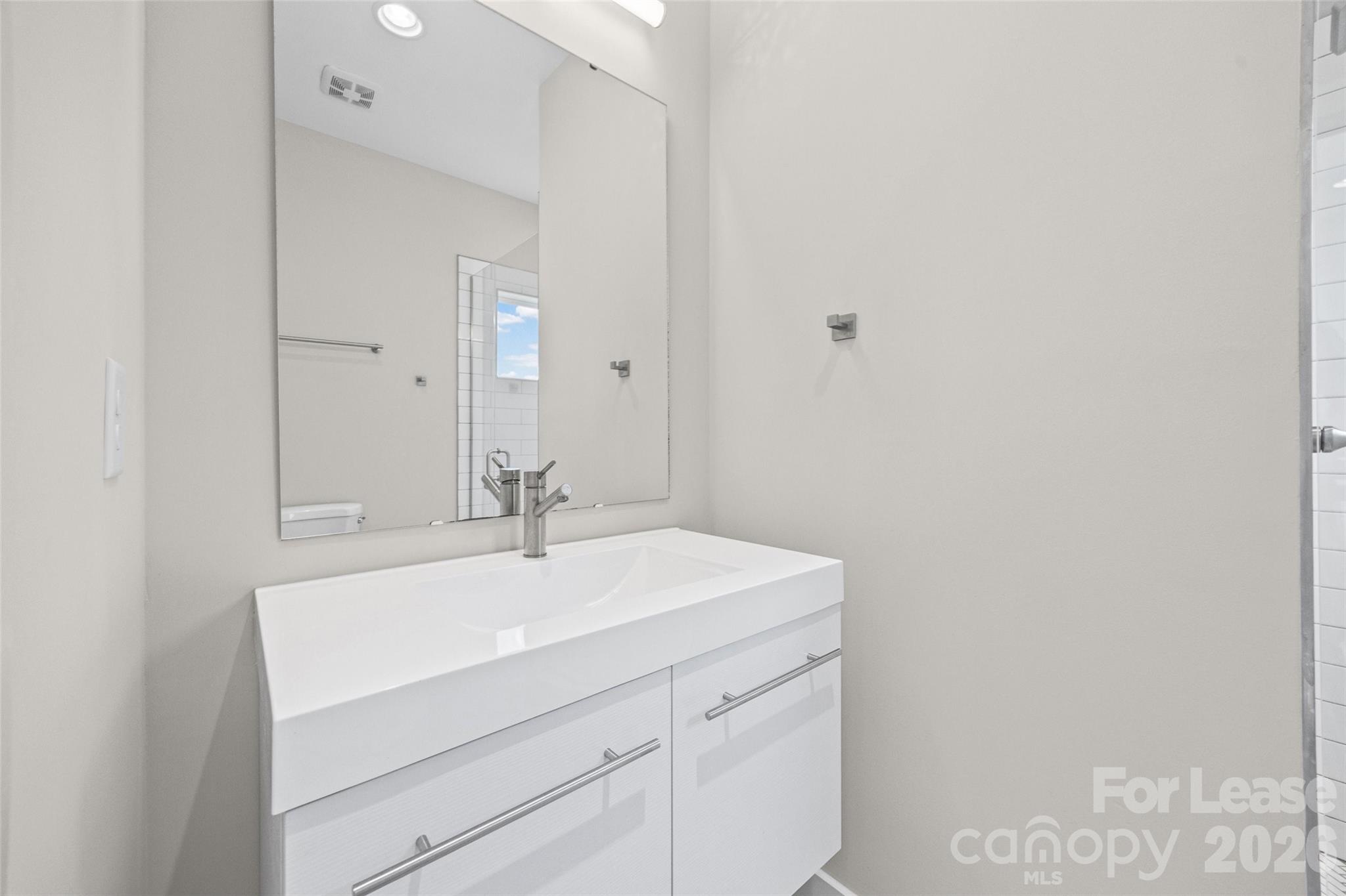 East End - Residential Lease