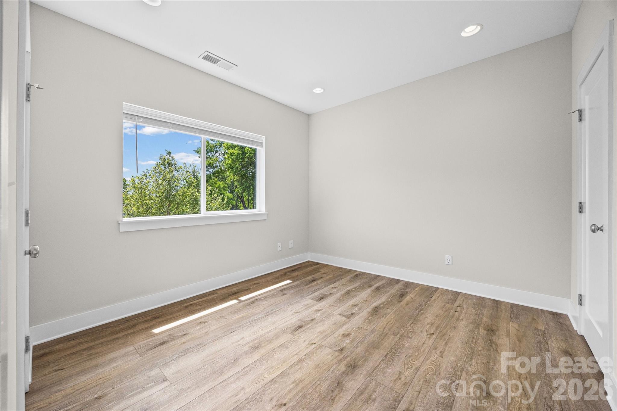 East End - Residential Lease