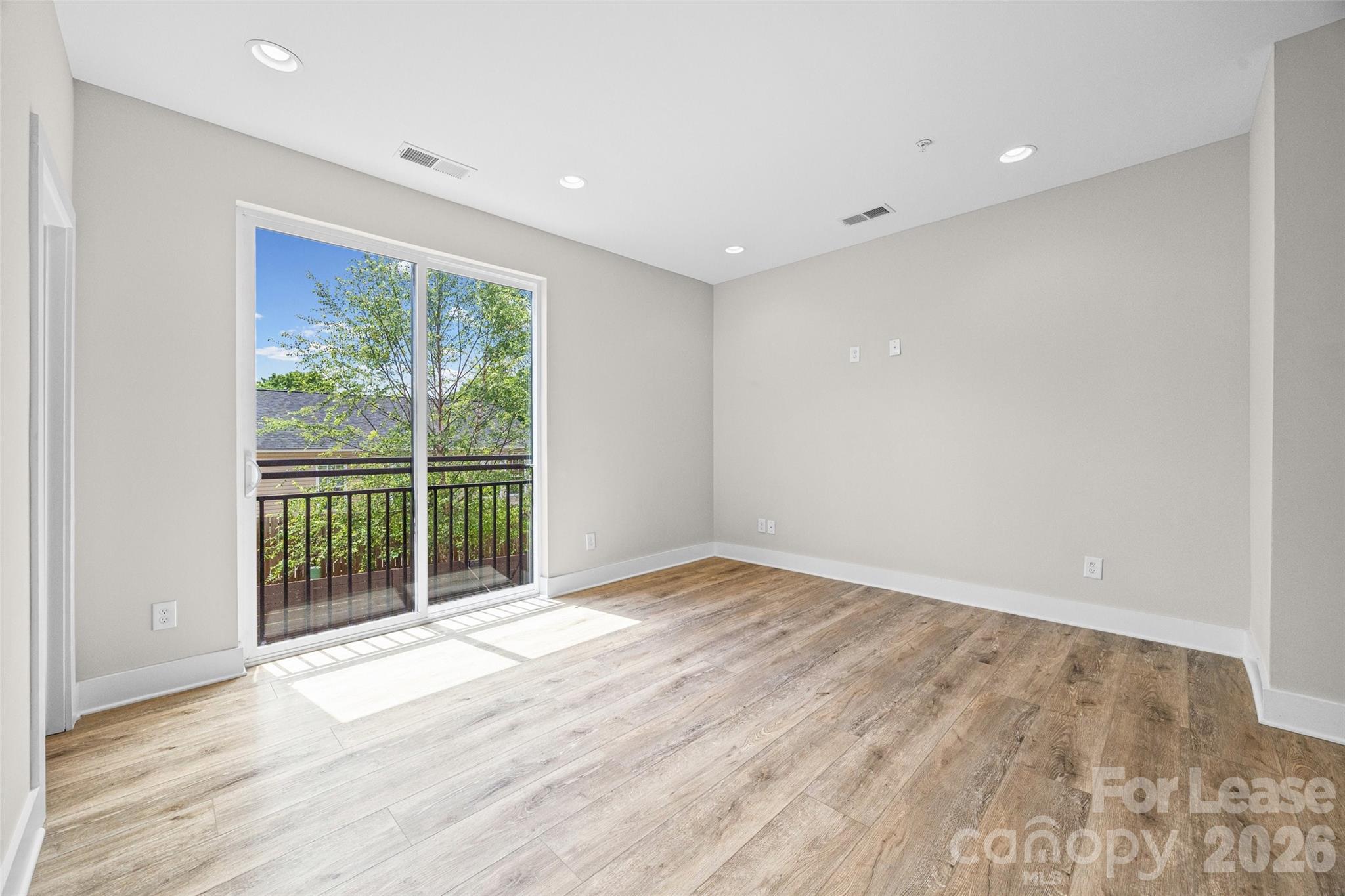 East End - Residential Lease