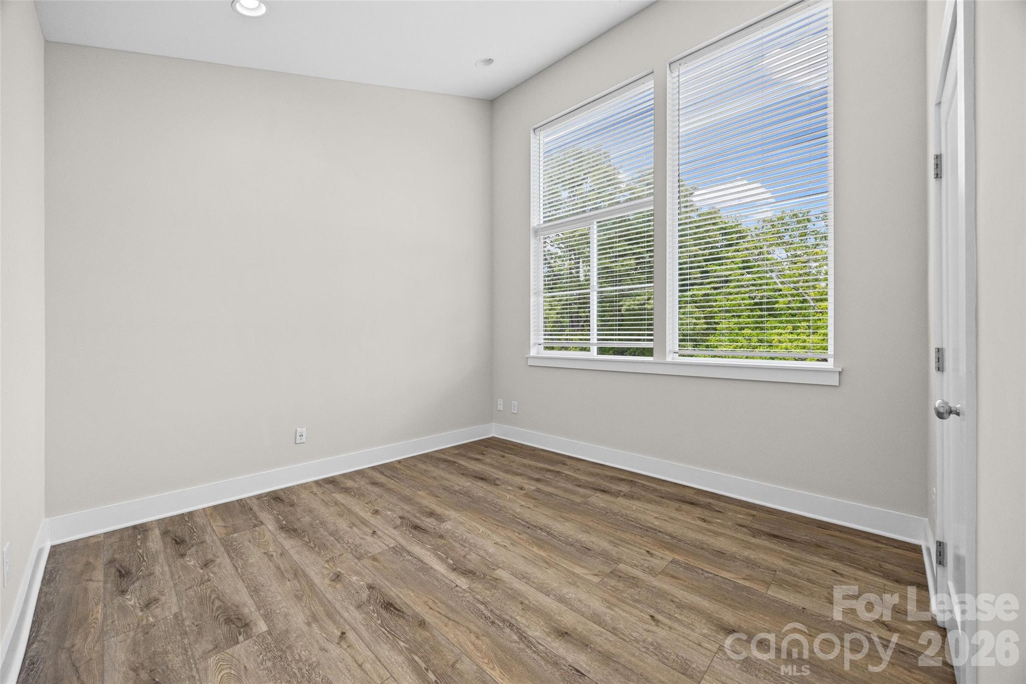 East End - Residential Lease