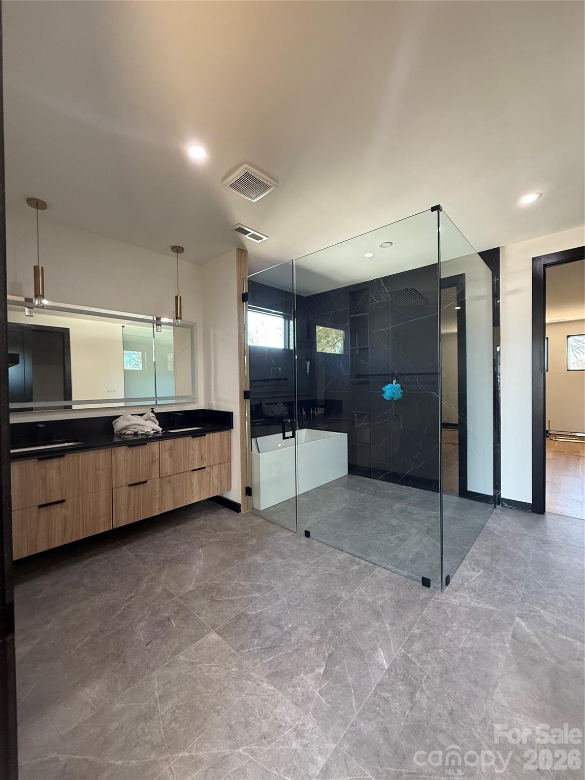 Elizabeth - Residential