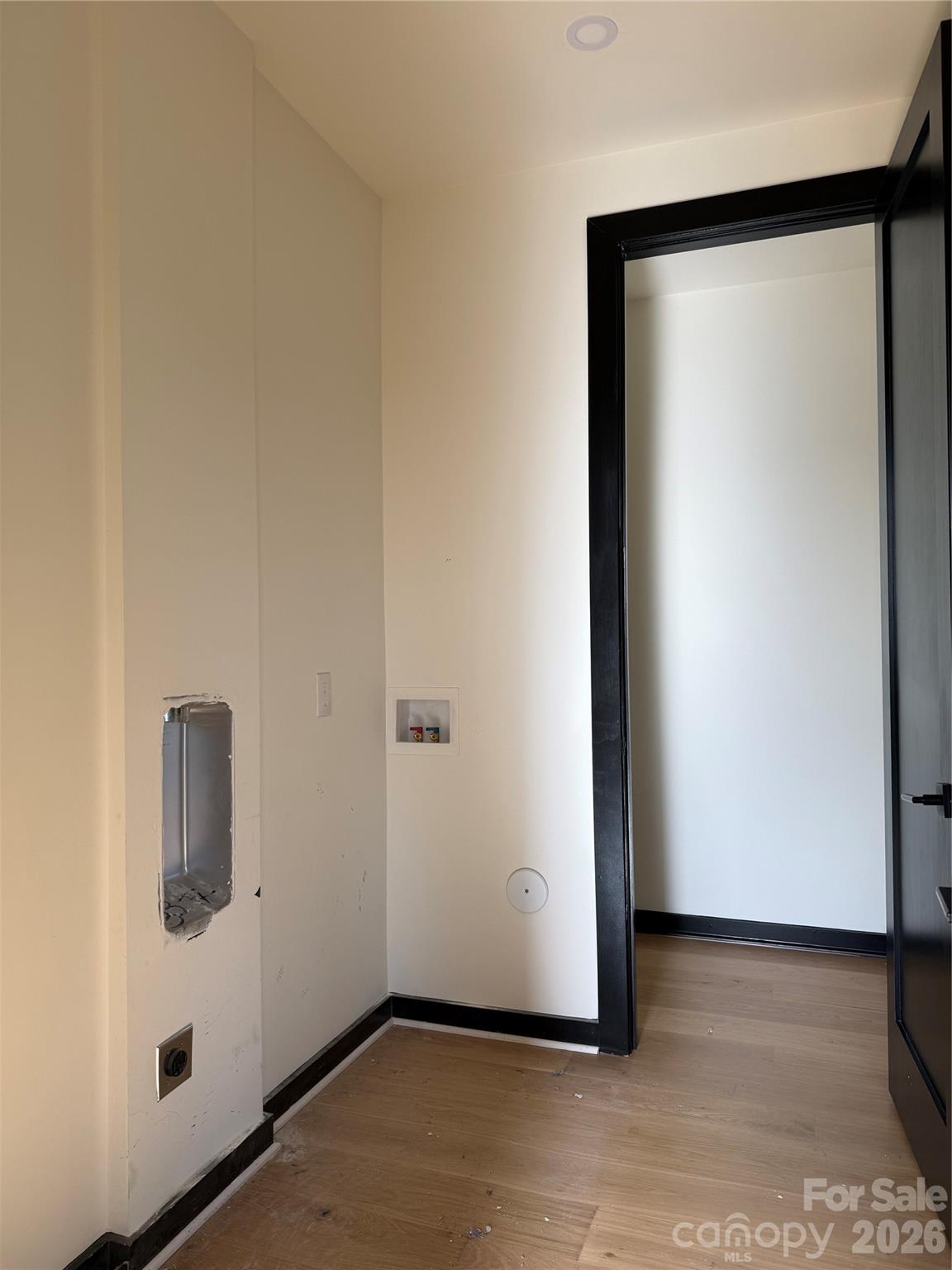 Elizabeth - Residential