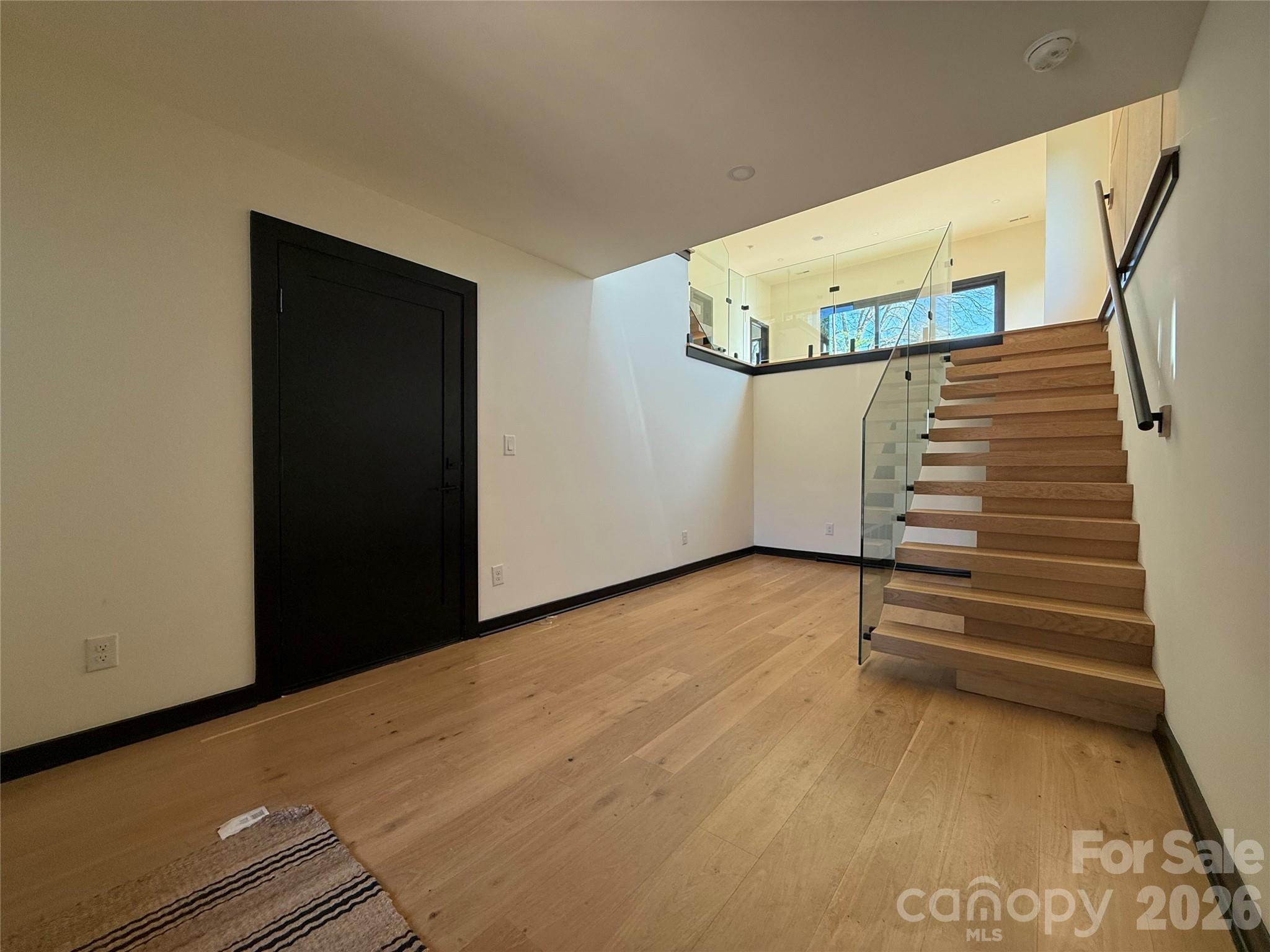 Elizabeth - Residential