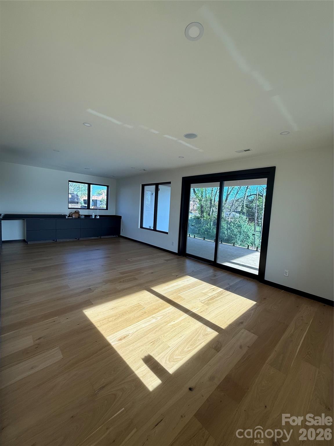 Elizabeth - Residential