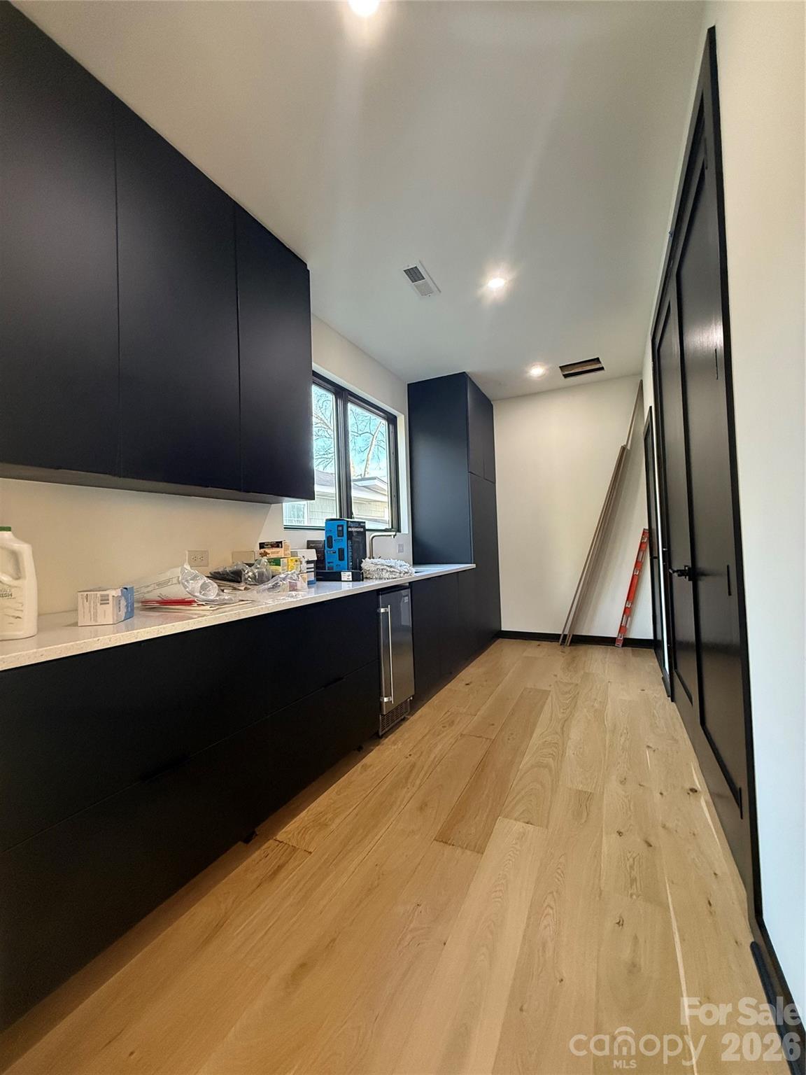 Elizabeth - Residential