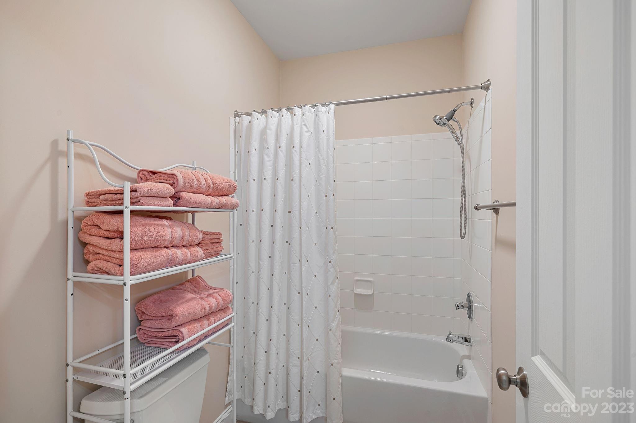 Davidson Pointe - Residential