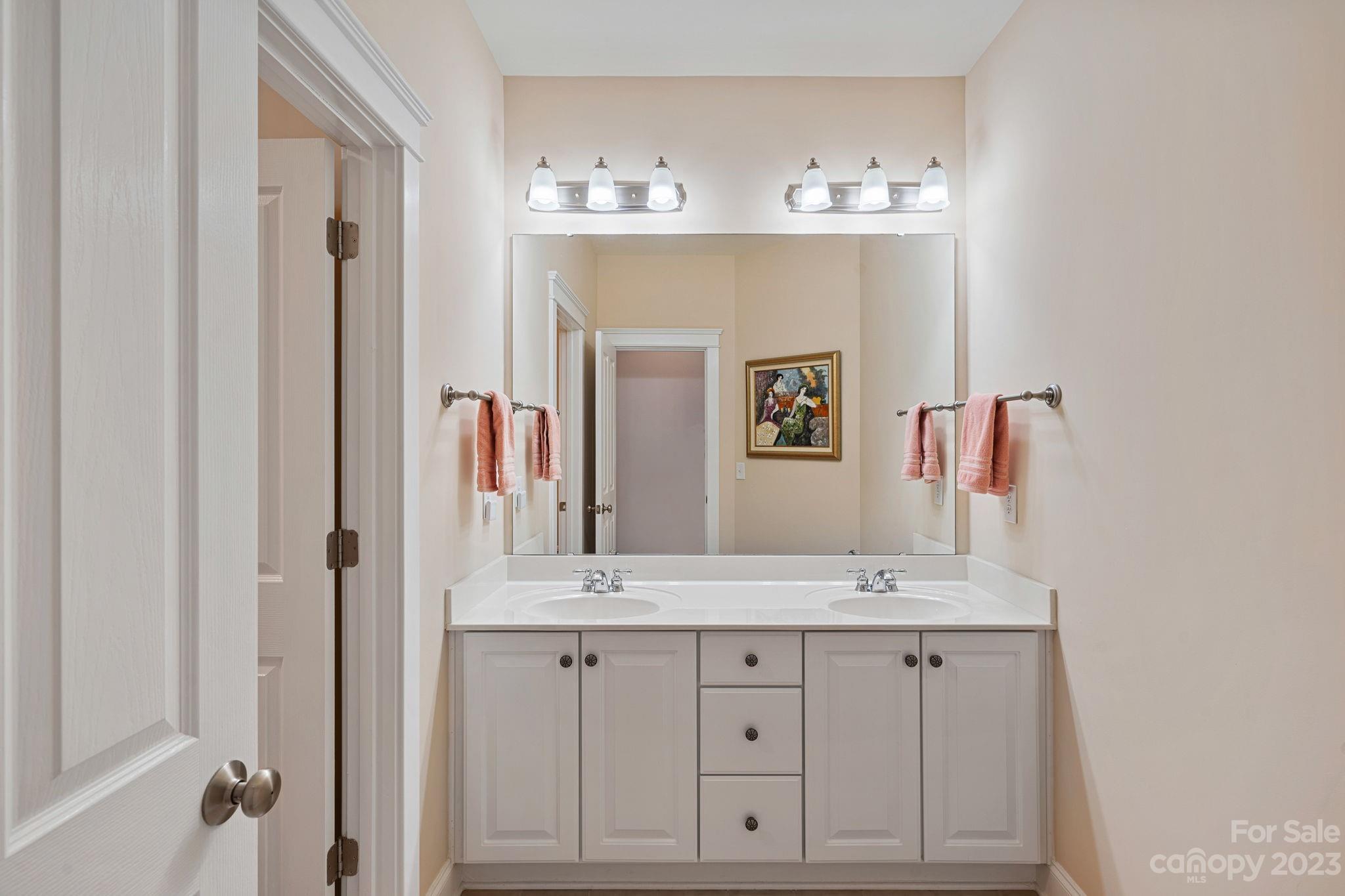 Davidson Pointe - Residential