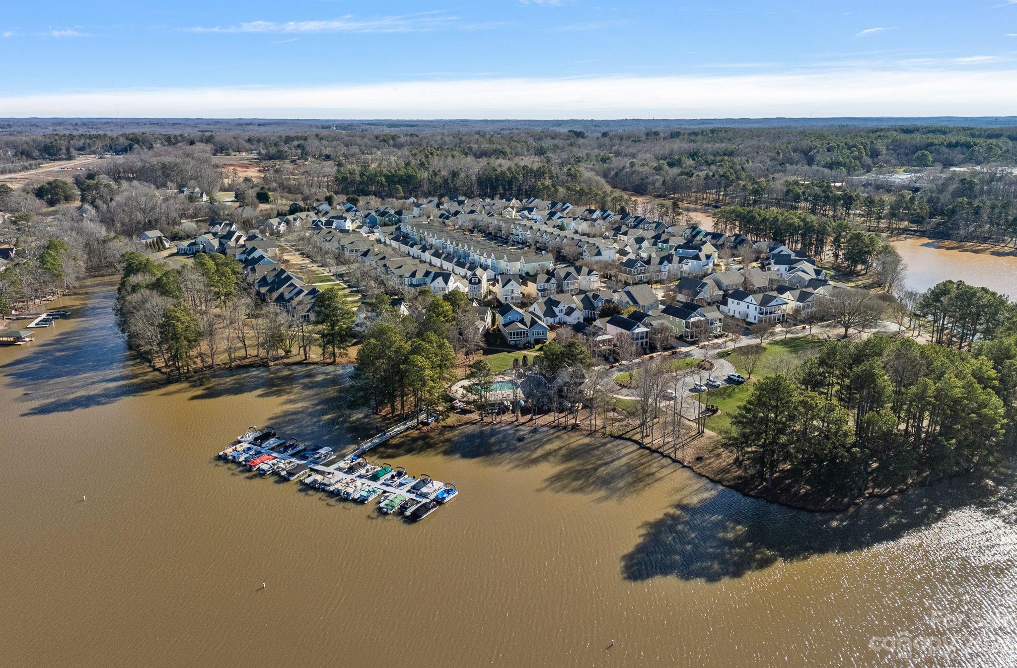Davidson Pointe - Residential